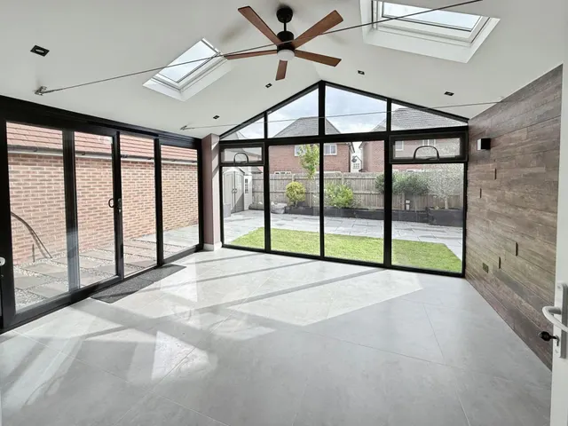 Alfred Nock Drive, Priorslee, TF2, photo 3