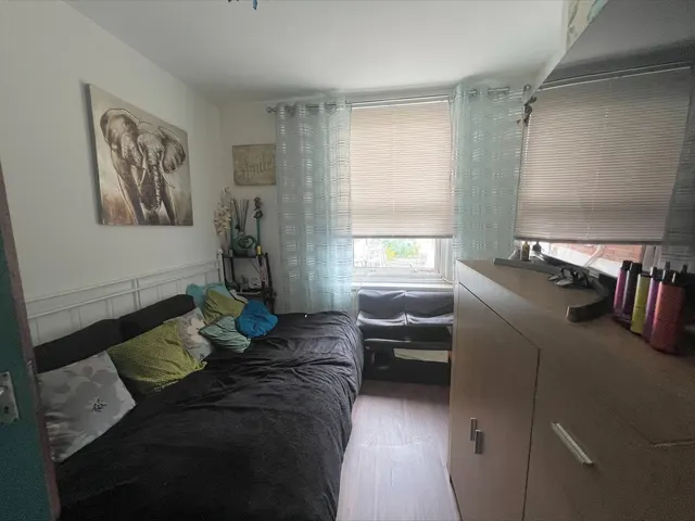 Photo 2 — Northbrook Road, Southampton