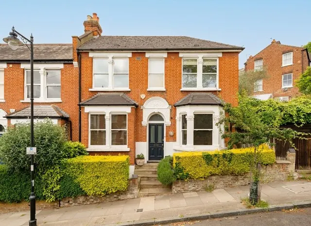 Cressida Road, Whitehall Park, N19, photo 1