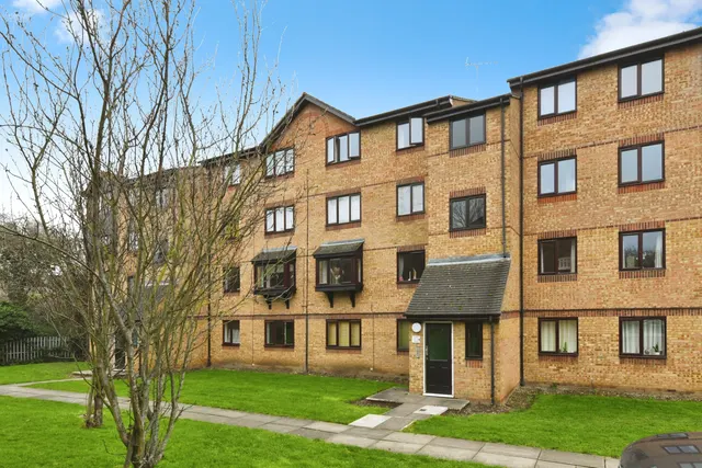 Waterville Drive, Vange, Basildon, Essex, SS16, photo 1