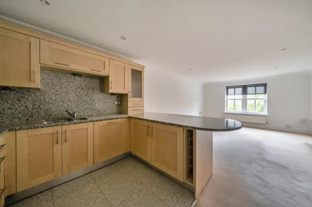 Western Lane, Odiham, RG29, photo 3