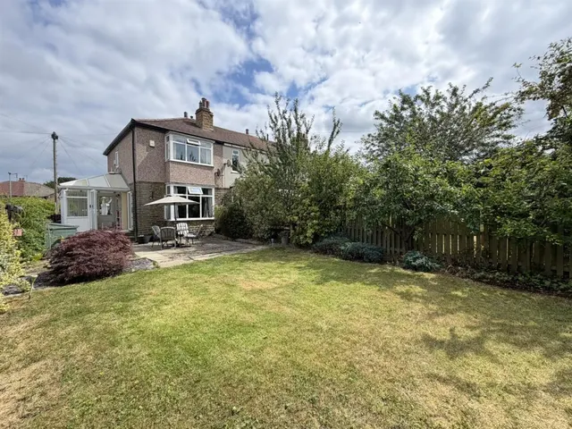 Main Street, Wilsden, BD15, photo 1
