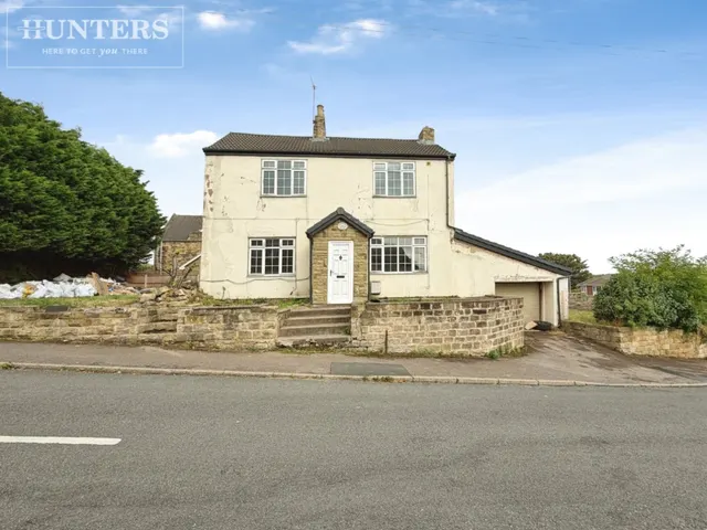 Ravensmead Court, Bolton-upon-Dearne, S63, photo 1