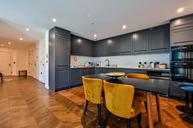 Kingston Upon Thames, KT1, photo 3