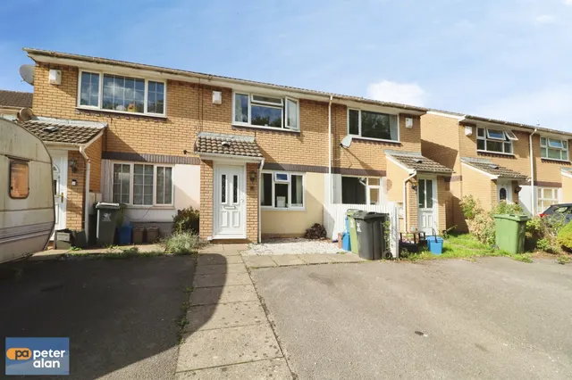 Powderham Drive, Cardiff, CF11, photo 1