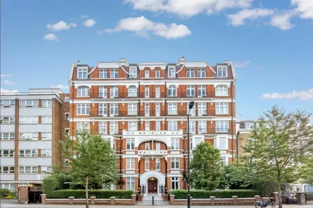 Abbey Road, London, NW8, photo 3