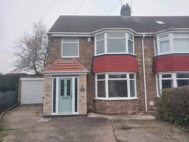 Fairfield Avenue, Kirk Ella, HU10, photo 1