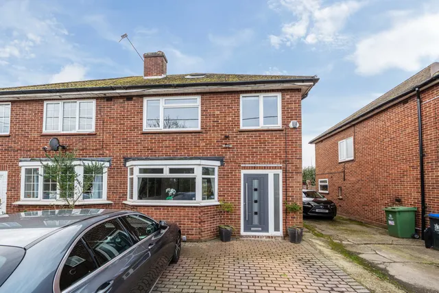 3 bedroom mansion lane, iver, buckinghamshire,sl0, Mansion Lane, Iver, SL0