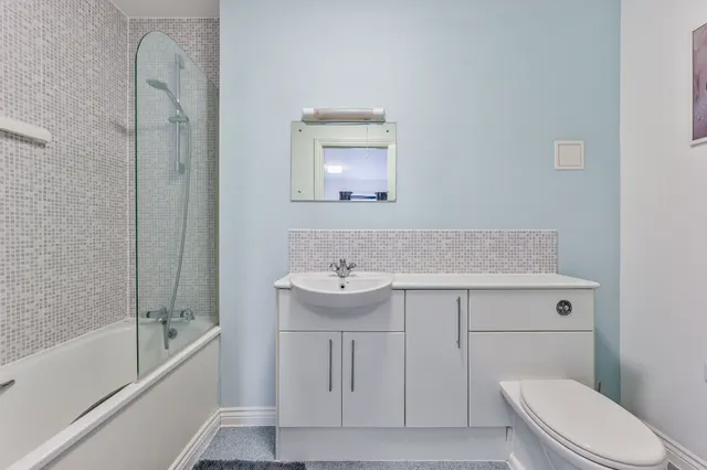 75 Lock House, 35 Oval Road, London, photo 1