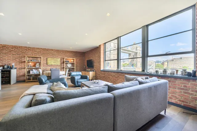 1 bedroom flat — Shad Thames, London, SE1
