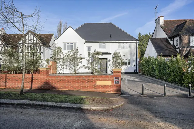 Lancaster Avenue, Hadley Wood, EN4 0ES, photo 1