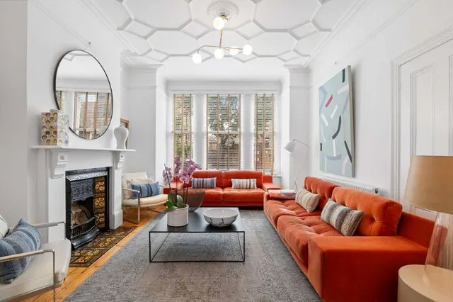Hearnville Road, London, SW12 8RR, photo 1