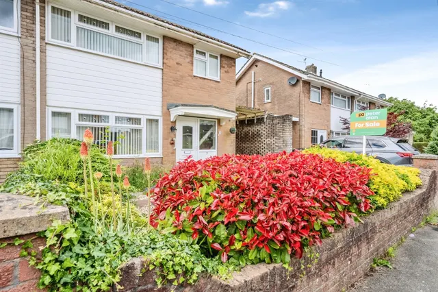 Tennyson Road, Caldicot, NP26, photo 2