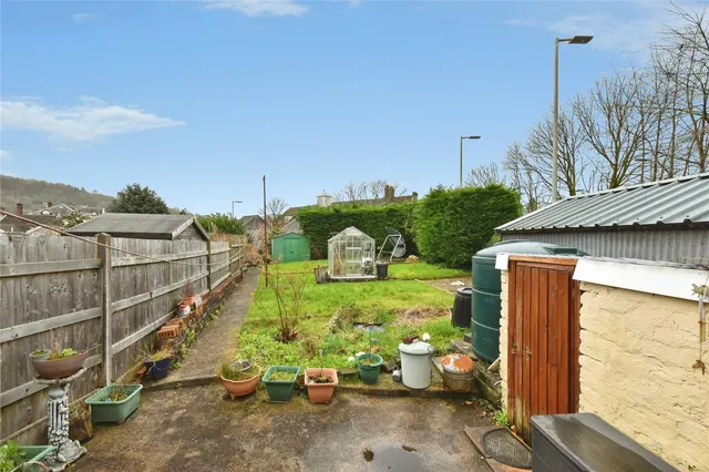 Orchard Street, Pontardawe, SA8, photo 2