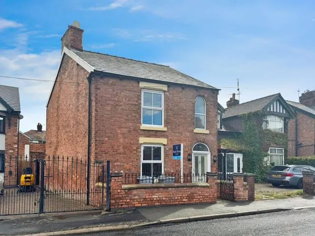 Nantwich Road, Middlewich, Cheshire, CW10, photo 1