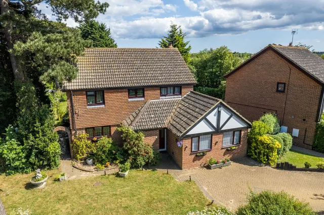 Campbell Close, Herne Bay, CT6, photo 1