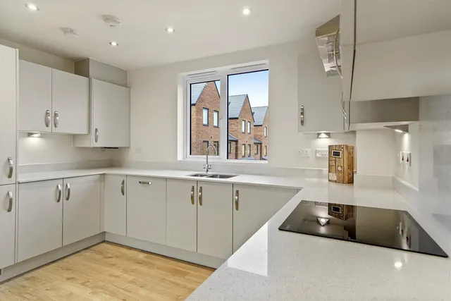 Osprey Drive, Trumpington, CB2, photo 3