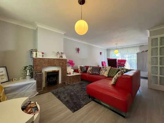 Hill Rise, Luton, LU3, photo 3