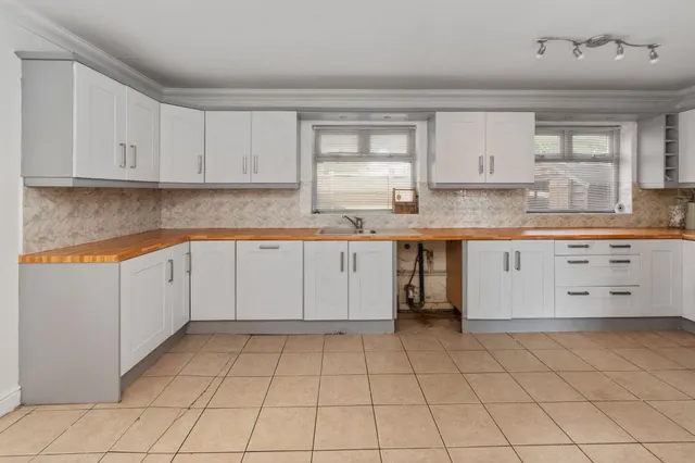 Photo 3 — Ivy Road, Woolston, Warrington, Warrington, WA1 4DS
