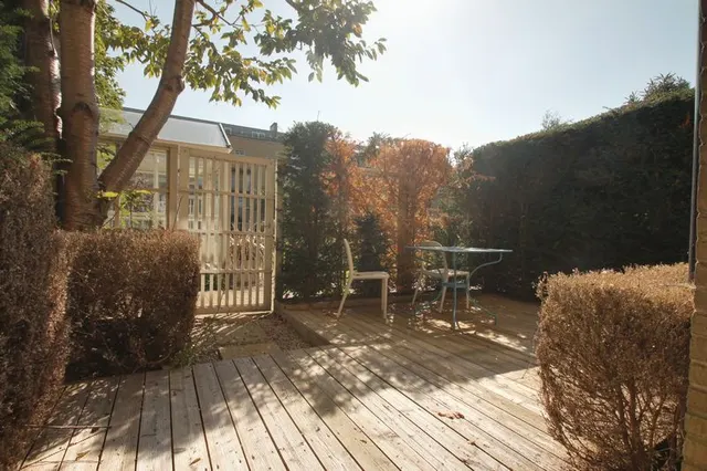 Queen of Denmark Court Surrey Quays, SE16, photo 3
