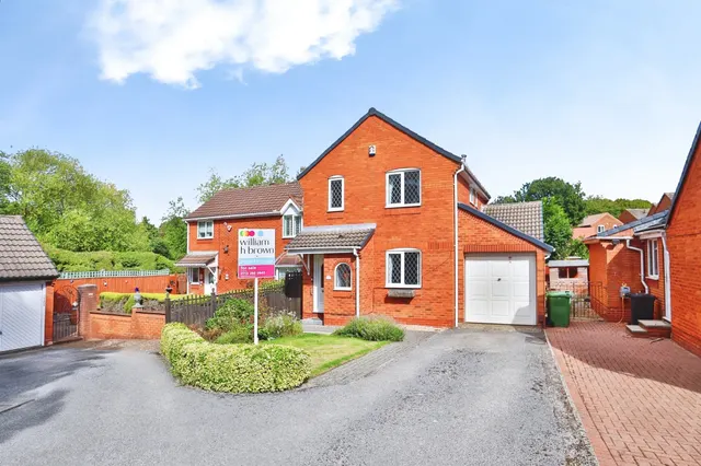 Kirkfield Drive, Leeds, photo 1