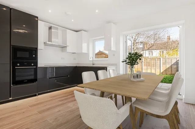 Dudley Road, Finchley, N3, photo 1