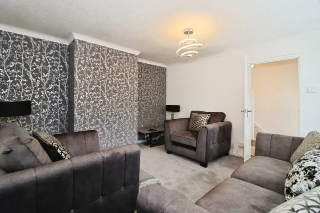 Photo 2 — Holmes Hill Road, St George, Bristol, BS5