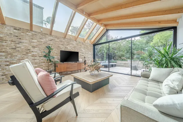 Photo 3 — Goodrich Road, East Dulwich, London, SE22