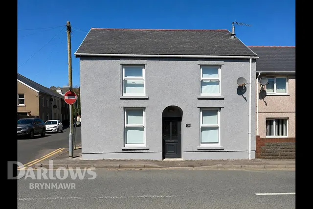 King Street, Brynmawr, photo 1