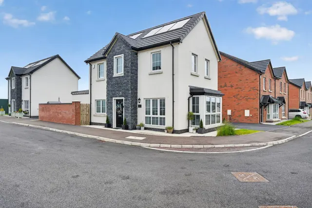 Mealough Lane, Carryduff, BT8, photo 1