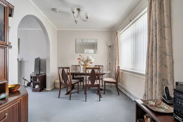 Photo 3 — Bracken Drive, Rugby, CV22 6SL