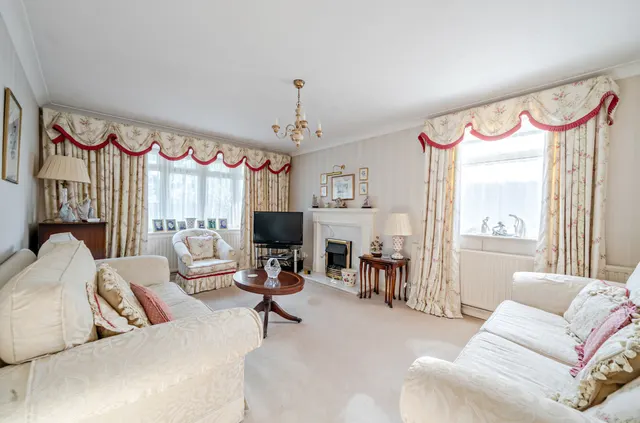 Redhill Close, Brighton, BN1, photo 2