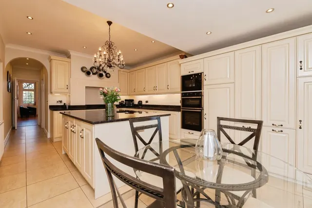 Photo 3 — Burges Terrace, Thorpe Bay, Essex, SS1