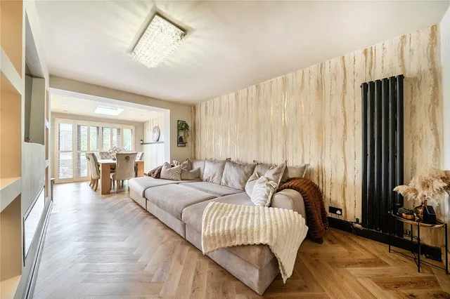 Surbiton Road, Newton Heath, M40, photo 3