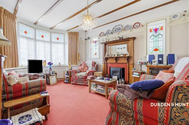 Torquay Drive, Leigh-On-Sea, SS9, photo 3