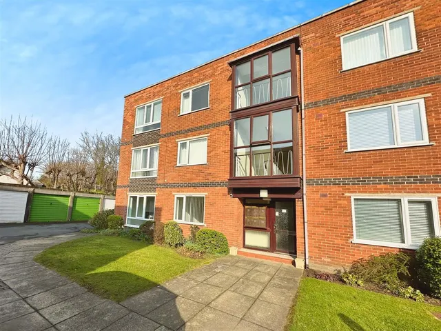 Merrilocks Road, Blundellsands, L23, photo 1