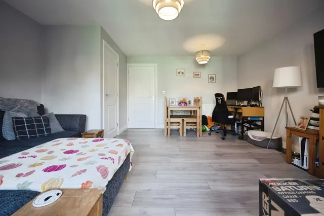 Cantley Road, Great Denham, MK40, photo 3