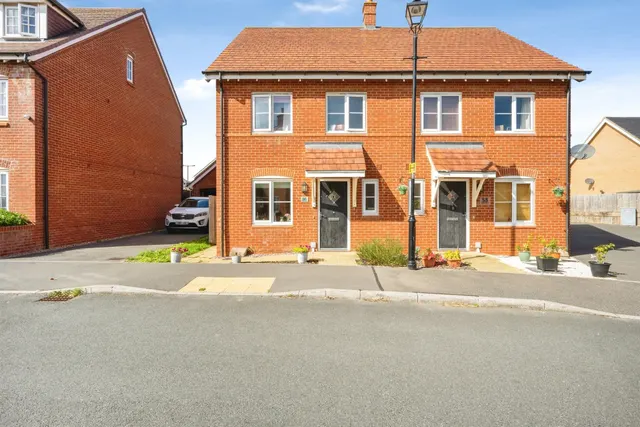 Cantley Road, Great Denham, MK40, photo 1