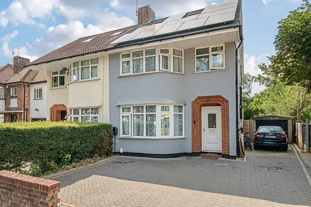 Photo 2 — Sevenoaks Road, BR6