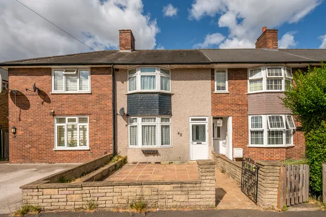 48 Bordesley Road, Morden, photo 1