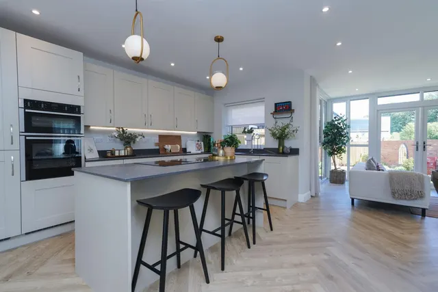 Frome Road, Trowbridge, BA14, photo 2