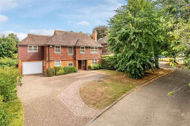 Gateways, Guildford, GU1, photo 1
