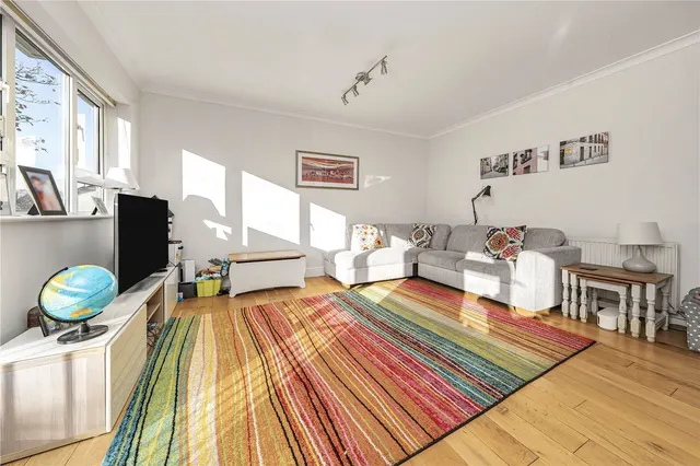 2 bedroom flat, Sheen Road, Richmond, TW9