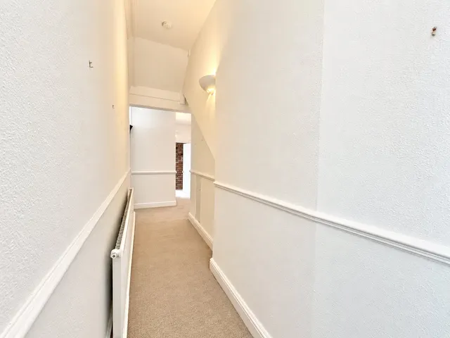 Victoria Drive, West Kirby, CH48, photo 3