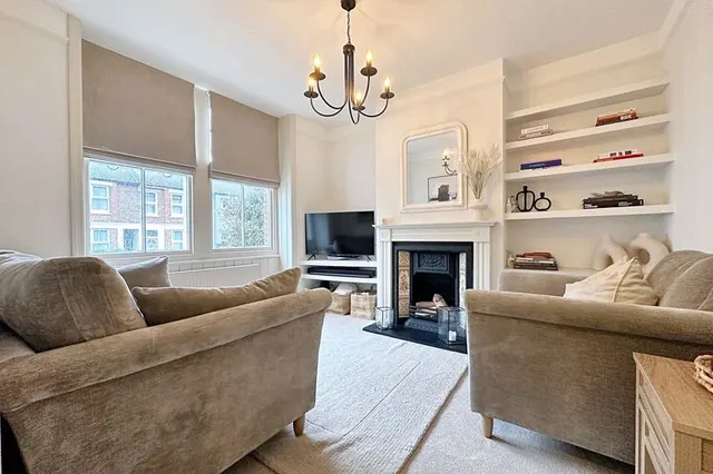 Photo 2 — Sandgate Road, Brighton BN1 6JP