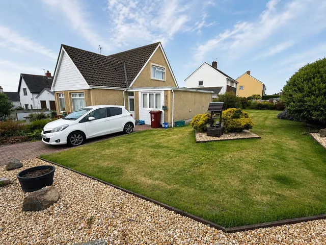 Steynton Road, Milford Haven, SA73, photo 2