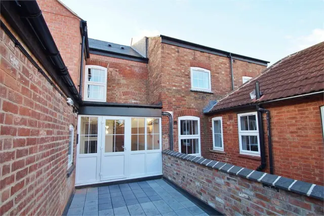 Church Court, Little Church Street, Rugby, Warwickshire, CV21 3AW, photo 1