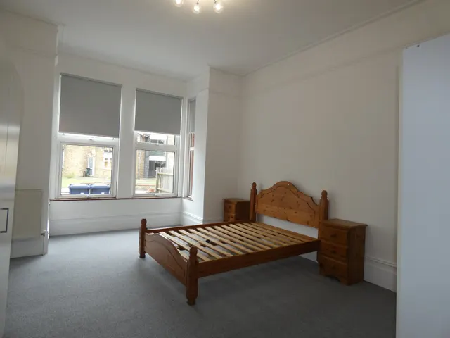 Photo 2 — Church Road, Hanwell, London, W7 3BH