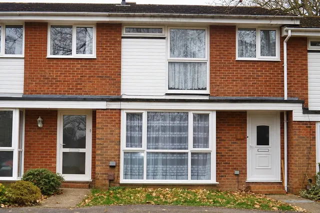 Oakwood Drive, Lordswood, SO16, photo 1