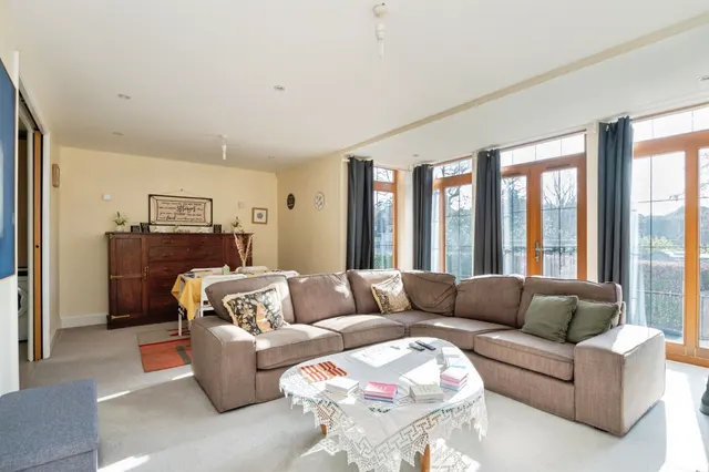 Photo 3 — Kingswood Road, Tunbridge Wells